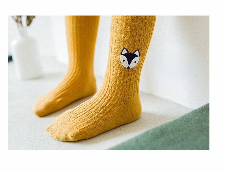 Fถุงน่องเด็ก ลายหมาป่า