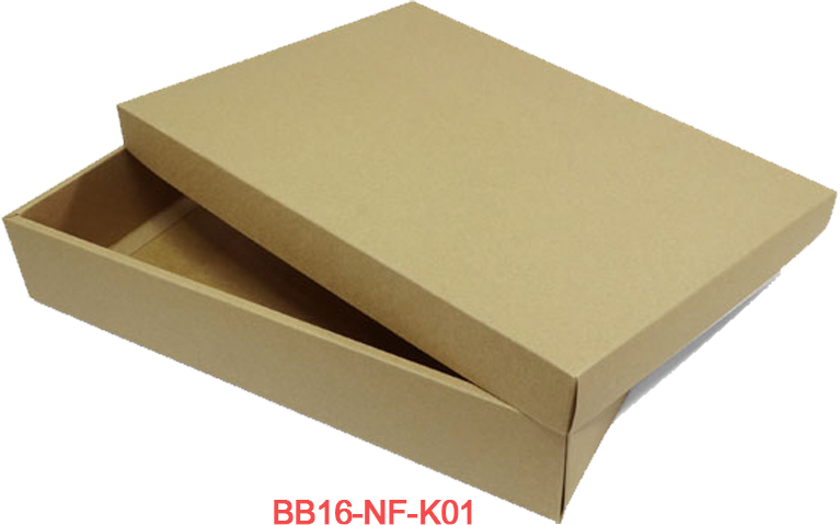 กล่อง ทรงแบน ฝาครอบ ( BB16 ) ใส่ ของขวัญ ของชำร่วย มีแบบฝากล่องทึบ และ ฝากล่องเจาะหน้าต่างกรุพลาสติกใส ขนาด 26.1 x 35.4 x 6.2 ซ.ม. ; ร้าน dddOrchids