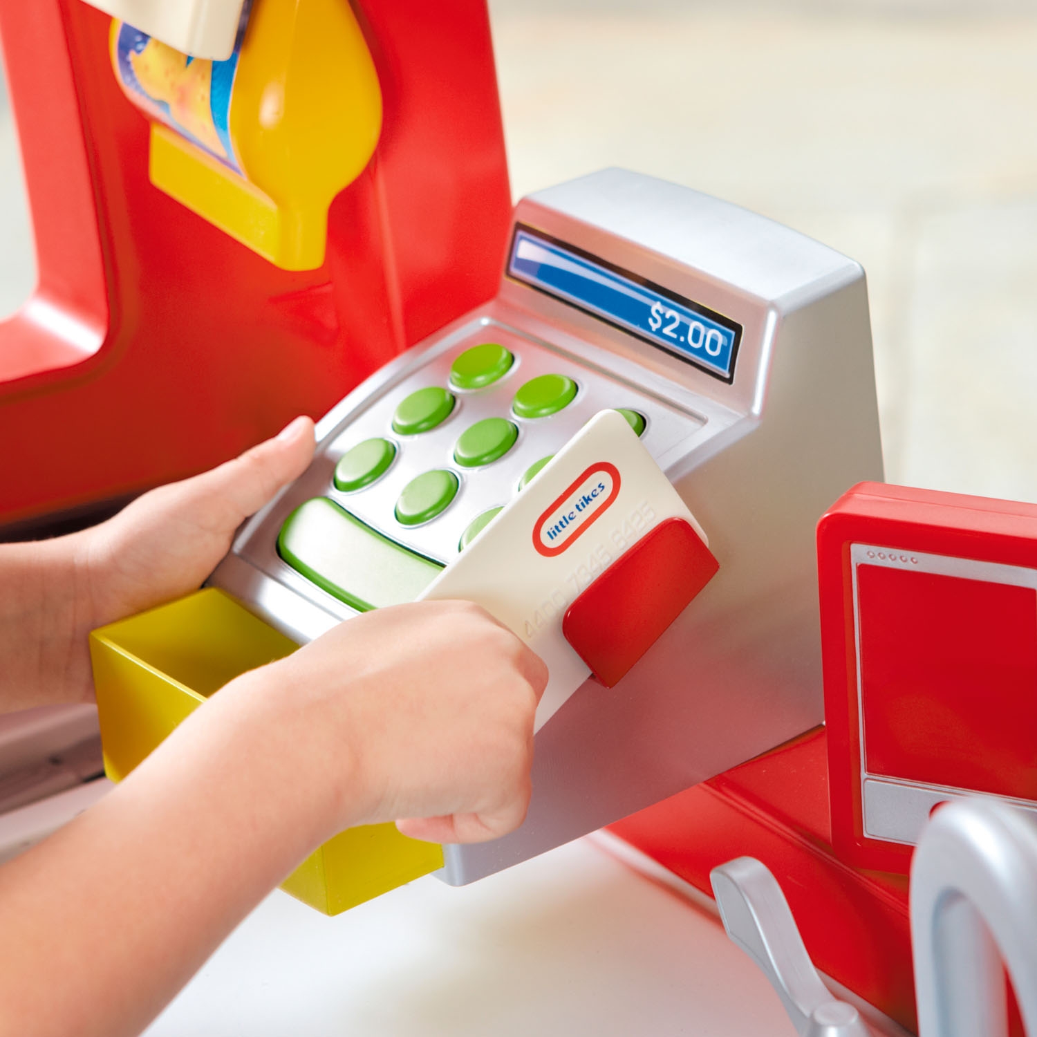 Little Tikes 2-in-1 Food Truck