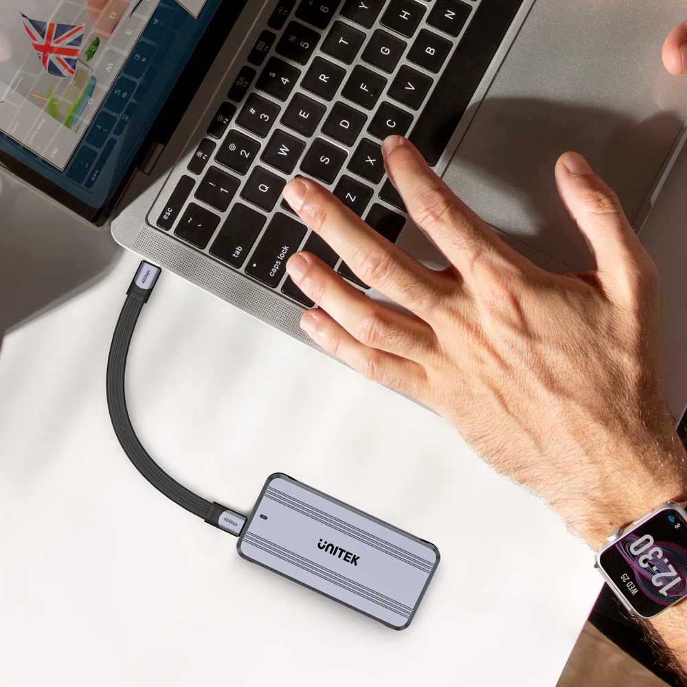 Enclosure M.2 NVMe USB4 40Gbps SolidForce Reefer TurboCool