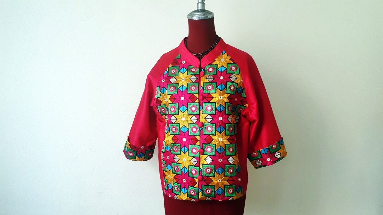 SIVA เสื้อคลุ้มผ้าไหมไทยตกแต่งวัสดุเหลือใช้ SIVA (ส่งฟรี) ดำ,น้ำตาล,ชมภู่,ฟ้า,แดงเลือดหมู M,L,XL,XXL