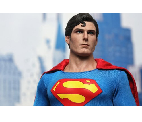 HOTTOYS - Superman - Superman (คลาสิก)