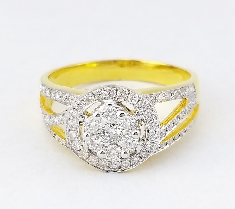 สั่งผลิตเพชรเบลเยี่ยมคัท แหวนแต่งงาน แหวนหมั้น ใส่เที่ยว ออกงาน แหวนทองคำ 18K เพชรแท้ 0.58 กะรัต 3.84 กรัม น้ำ 99 ราคาถูกมาก มีใบรับประกันค่ะ