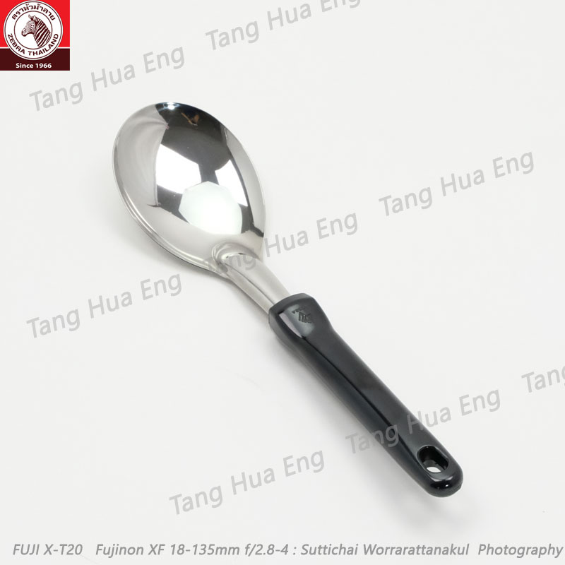 ทัพพีแขก-ด้ามดำใหญ่ โฟกัส ตราหัวม้าลาย