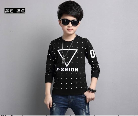 ชุดเด็ก : เสื้อคอกลมแขนยาว สีดำจุด