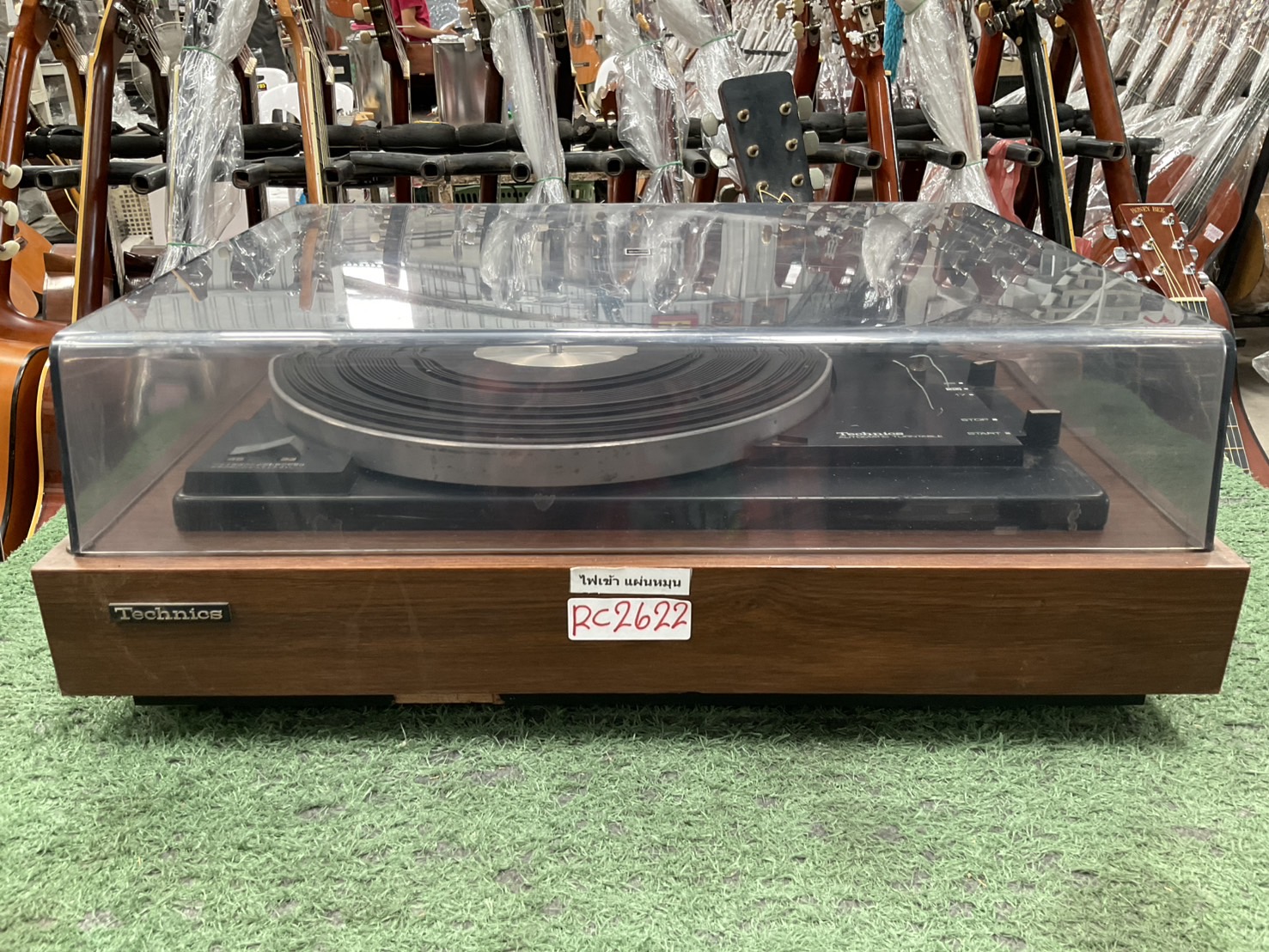 เครื่องเล่นแผ่นเสียง Technics : SL-29
