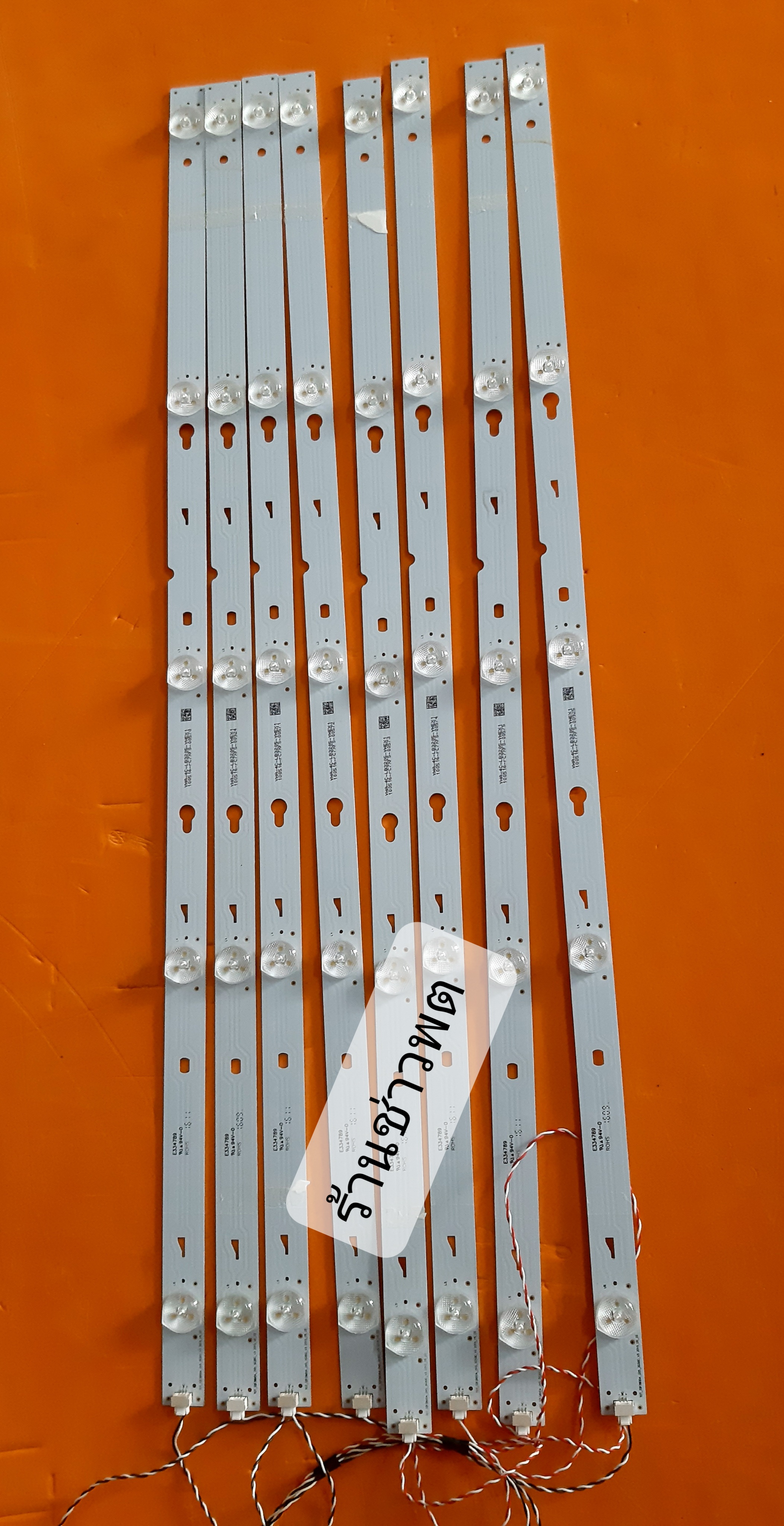 Led Black Light TCL TV รุ่น LED55S3800 : LED55D2730