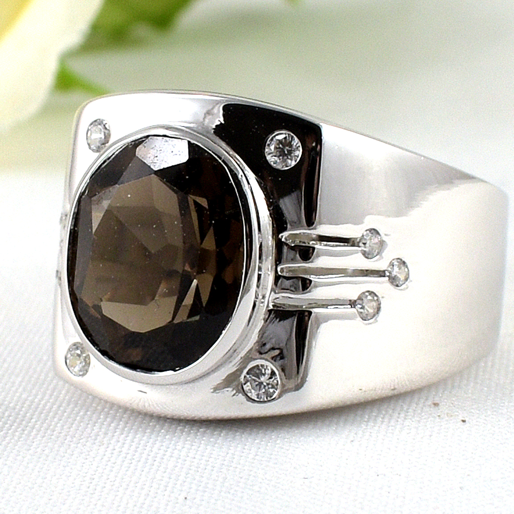 แหวนเงินแท้ราคาถูกชุบทองคำขาว พลอยแท้สโมกกี้ควอทซ์ 4.80 กะรัต เพชรCZ 0.19 กะรัต งานประณีตสวยงาม สั่งผลิตค่ะ