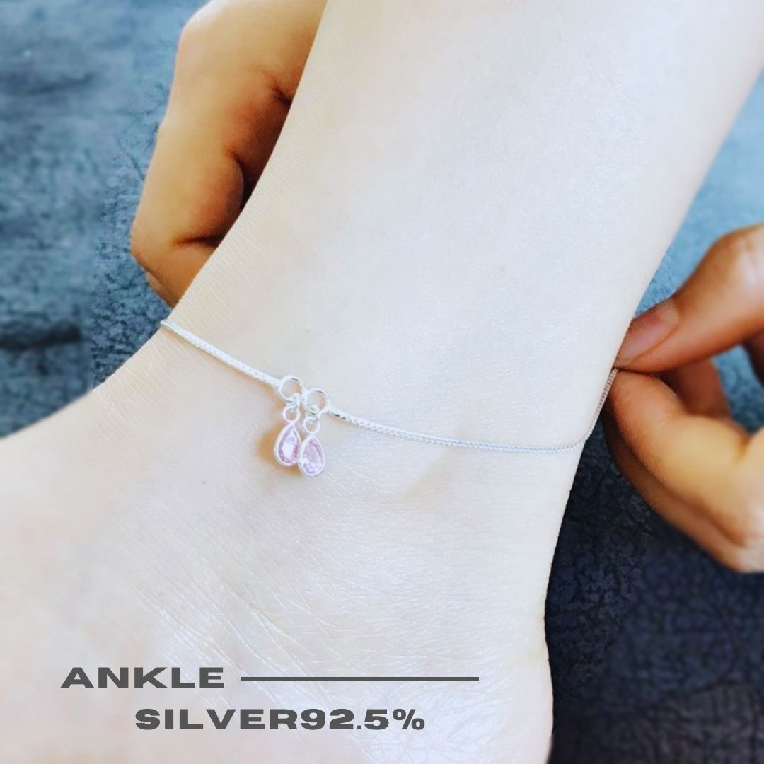 สร้อยข้อเท้าเงินแท้92.5% สร้อยโซ่แบน ร้อยเพชร cz สีชมพู งานน่ารักๆ ยาว 9" (เรือนเงินแท้)(กระดิ่ง 1 ลูก)