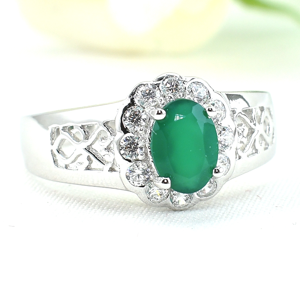 แหวนเงินแท้ราคาถูกชุบทองคำขาว พลอยแท้กรีนอะเกท 0.72 กะรัต เพชรCZ 0.18 กะรัต งานประณีตสวยงาม สั่งผลิตค่ะ