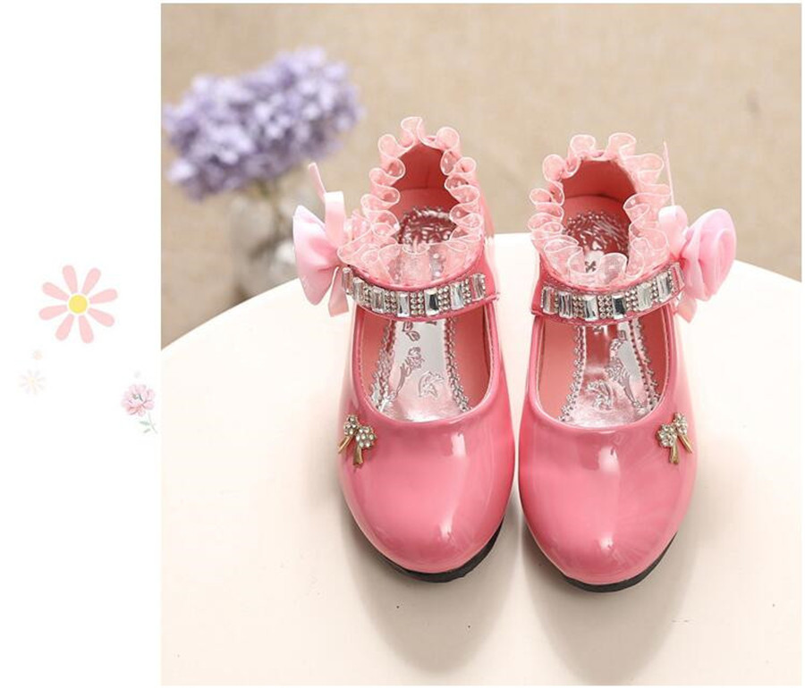 รองเท้าคัชชูหนังแก้ว ติดกุหลาบ สีชมพู โอรส