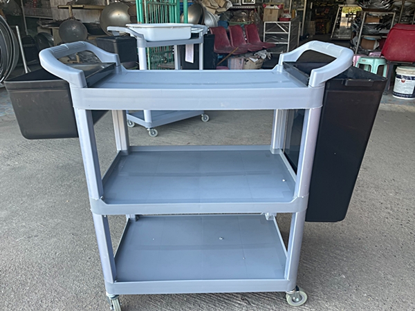 รถเข็นพลาสติก 3 ชั้น พร้อมกล่องใส่ช้อน-ส้อม,รถเข็นเก็บจานร้านอาหาร,