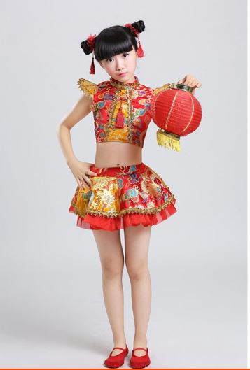 พร้อมส่ง ชุดจีน กี่เพ้า หญิงเอวลอย,ชายเปิดไหล่ สีแดง