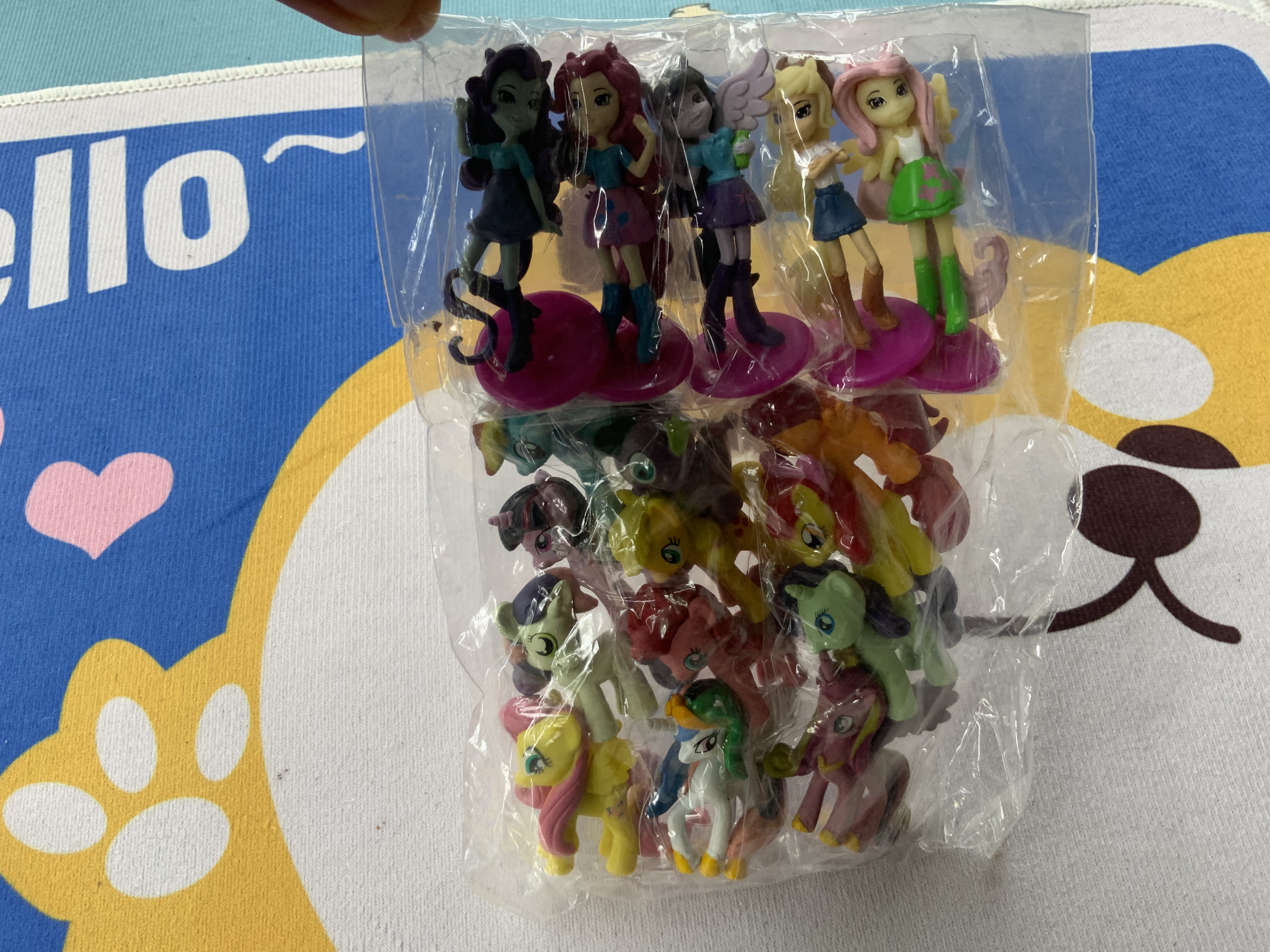 ตุ๊กตา โพนี่ เซ็ตโพนี่ตัวเล็ก พร้อมโพนี่คน