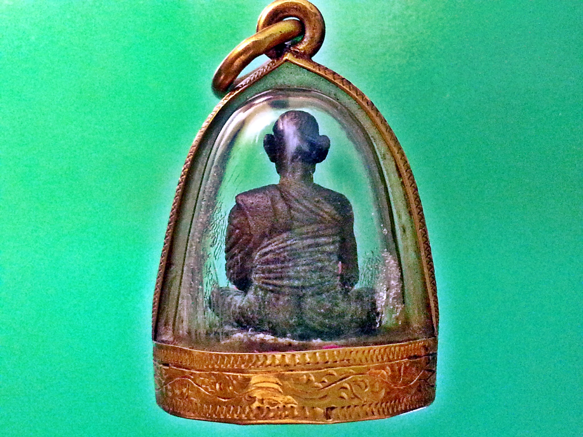 รูปเหมือน หลวงพ่อดี วัดกลาง จ.สิงห์บุรี เลี่ยมทองคำ