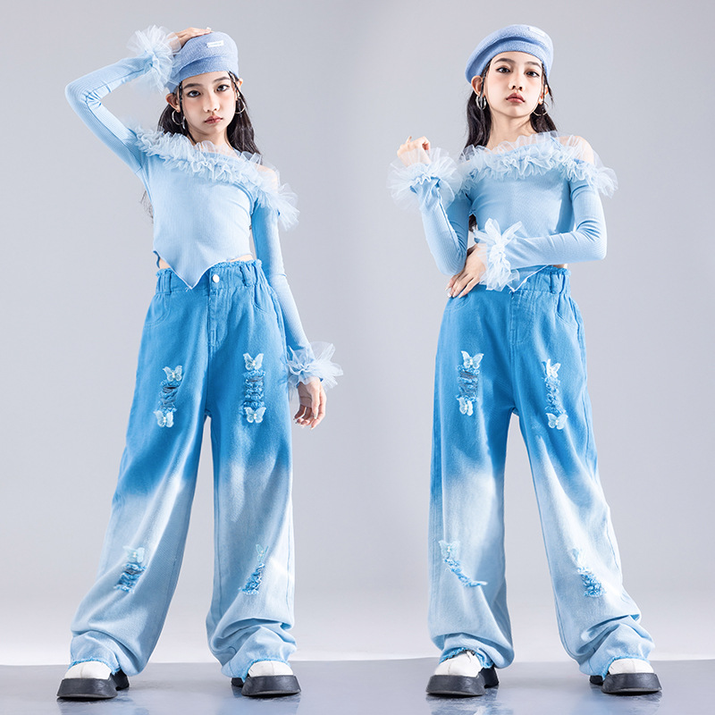 พร้อมส่ง ชุดเต้นเด็กผู้หญิง แฟชั่นเกาหลี สีฟ้าขาว สไตล์ K-pop ฮิปฮอป แขนเปิดไหล่ + กางเกงขาสั้น พร้อมปลอกขา