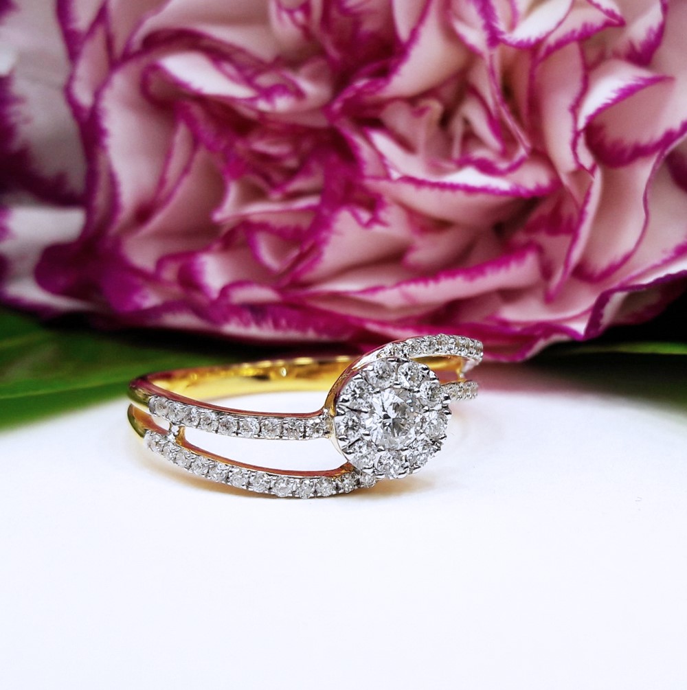 สั่งผลิตเพชรเบลเยี่ยมคัท แหวนแต่งงาน แหวนหมั้น ใส่เที่ยว ออกงาน แหวนทองคำ 18K เพชรแท้ 0.40 กะรัต 2.77 กรัม น้ำ 99 ราคาถูกมาก มีใบรับประกันค่ะ