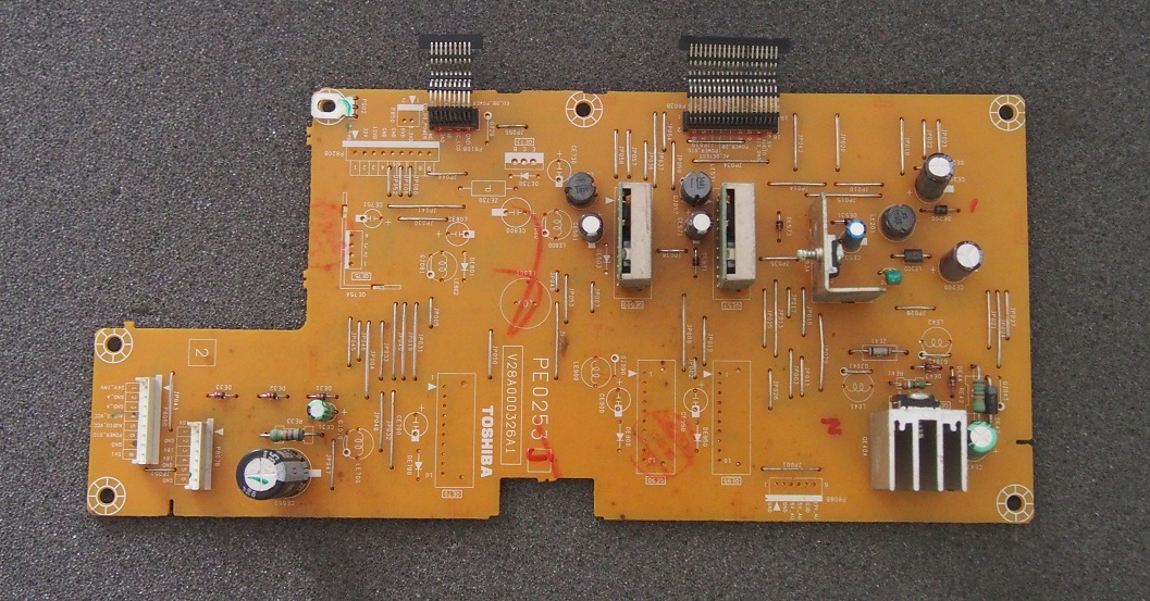 supply regulator lcd tv toshiba 32A3000T
