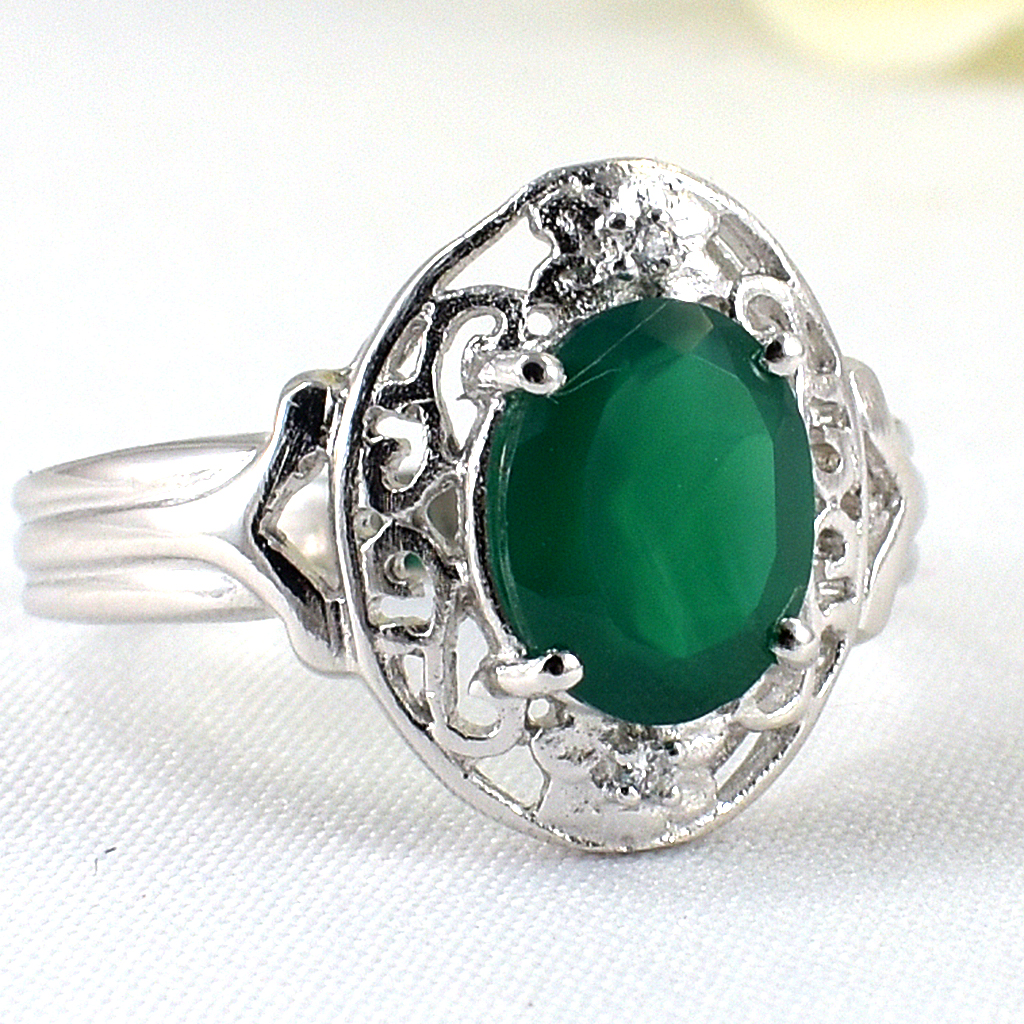 แหวนเงินแท้ราคาถูกชุบทองคำขาว พลอยแท้กรีนอะเกท 1.80 กะรัต เพชรCZ 0.02 กะรัต งานประณีตสวยงาม สั่งผลิตค่ะ