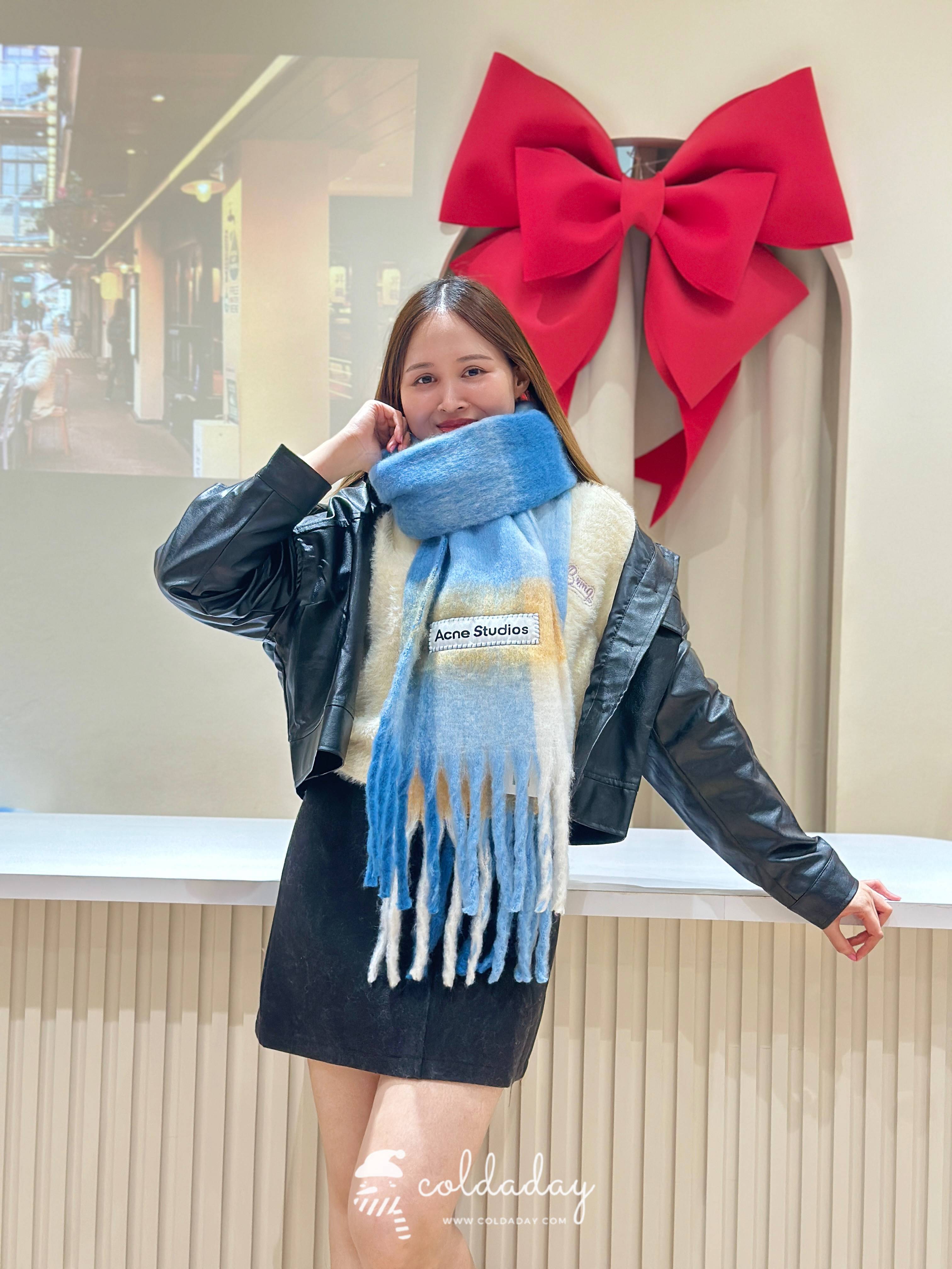 ผ้าพันคอลายตารางสก๊อต Wonyoung Scarf มี 7 สี