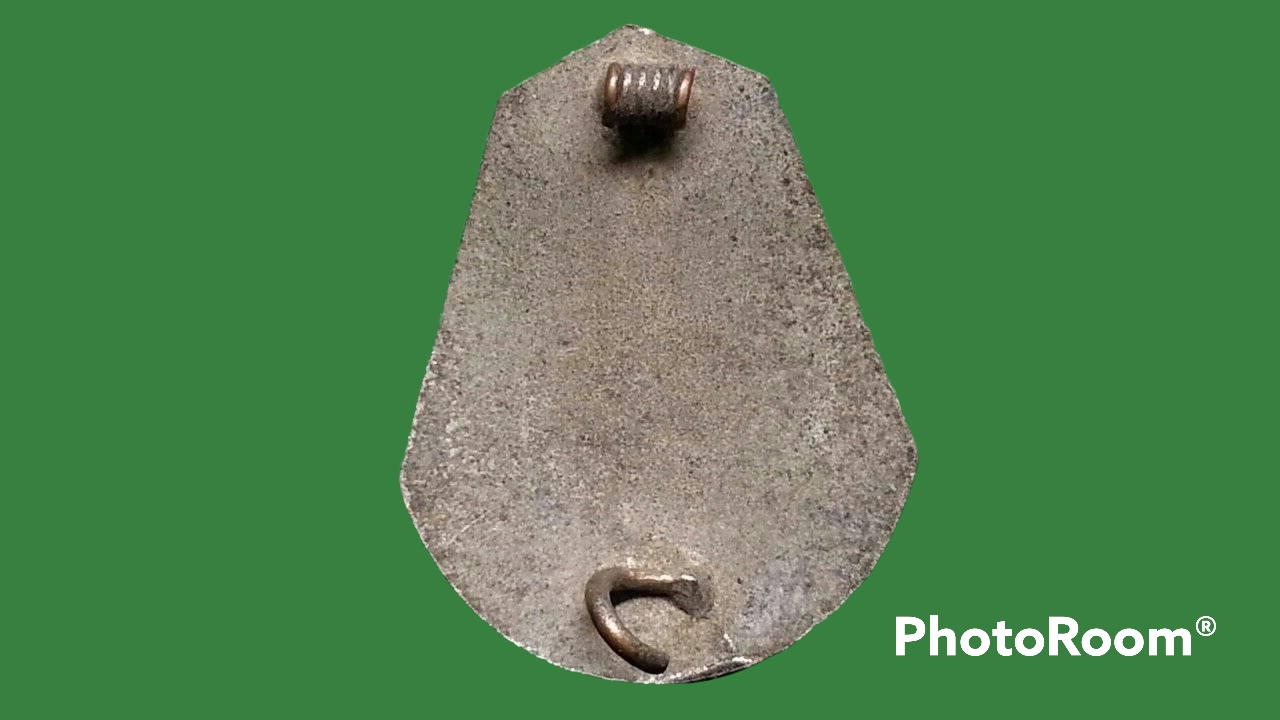 เข็มกลัด เรียกพล ปี 2517