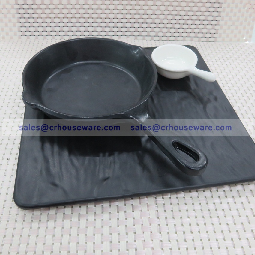 กระทะเสิร์ฟอาหารเมลามีน สีดำ 9.8 นิ้ว 017-PX-F176398