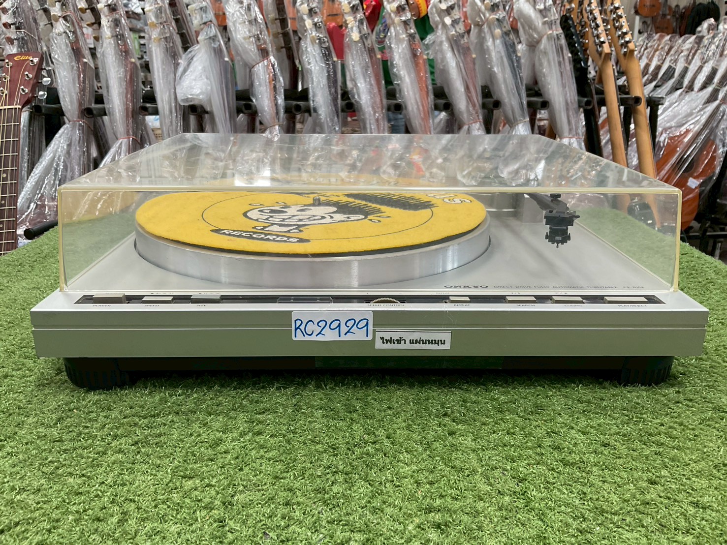 เครื่องเล่นแผ่นเสียง ONKYO : CP-810F