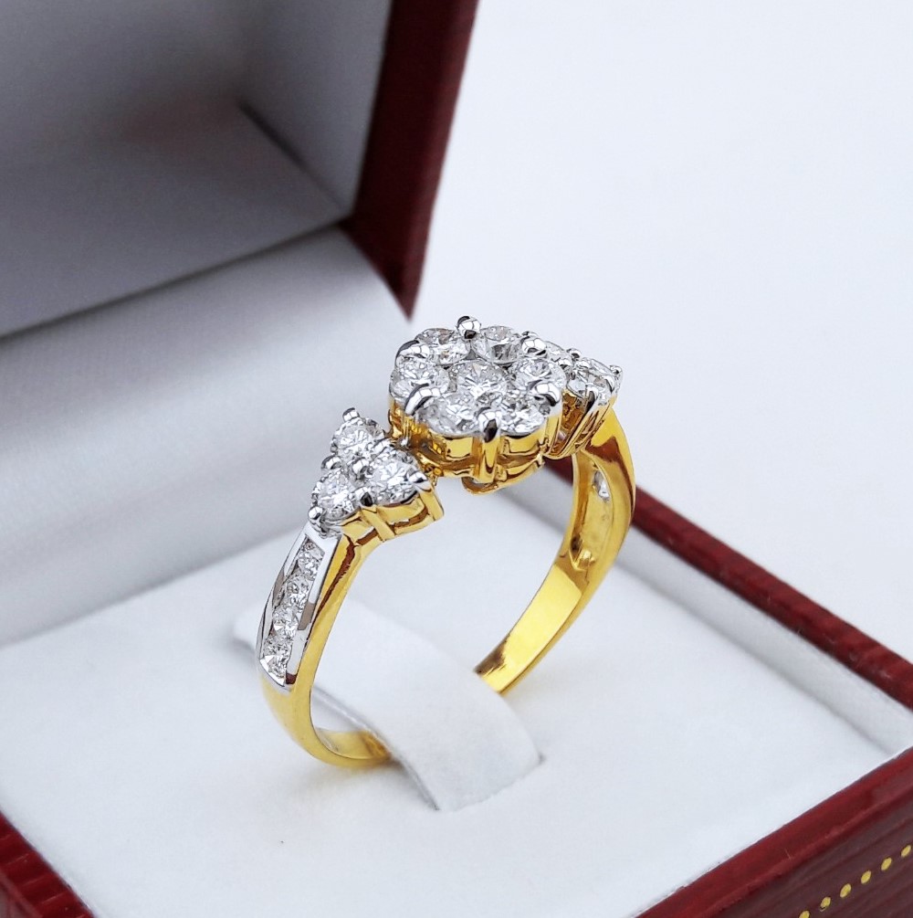 สั่งผลิตเพชรเบลเยี่ยมคัท แหวนแต่งงาน แหวนหมั้น ใส่เที่ยว ออกงาน แหวนทองคำ 18K เพชรแท้ 1.19 กะรัต 4.80 กรัม น้ำ 99 ราคาถูกมาก มีใบรับประกันค่ะ