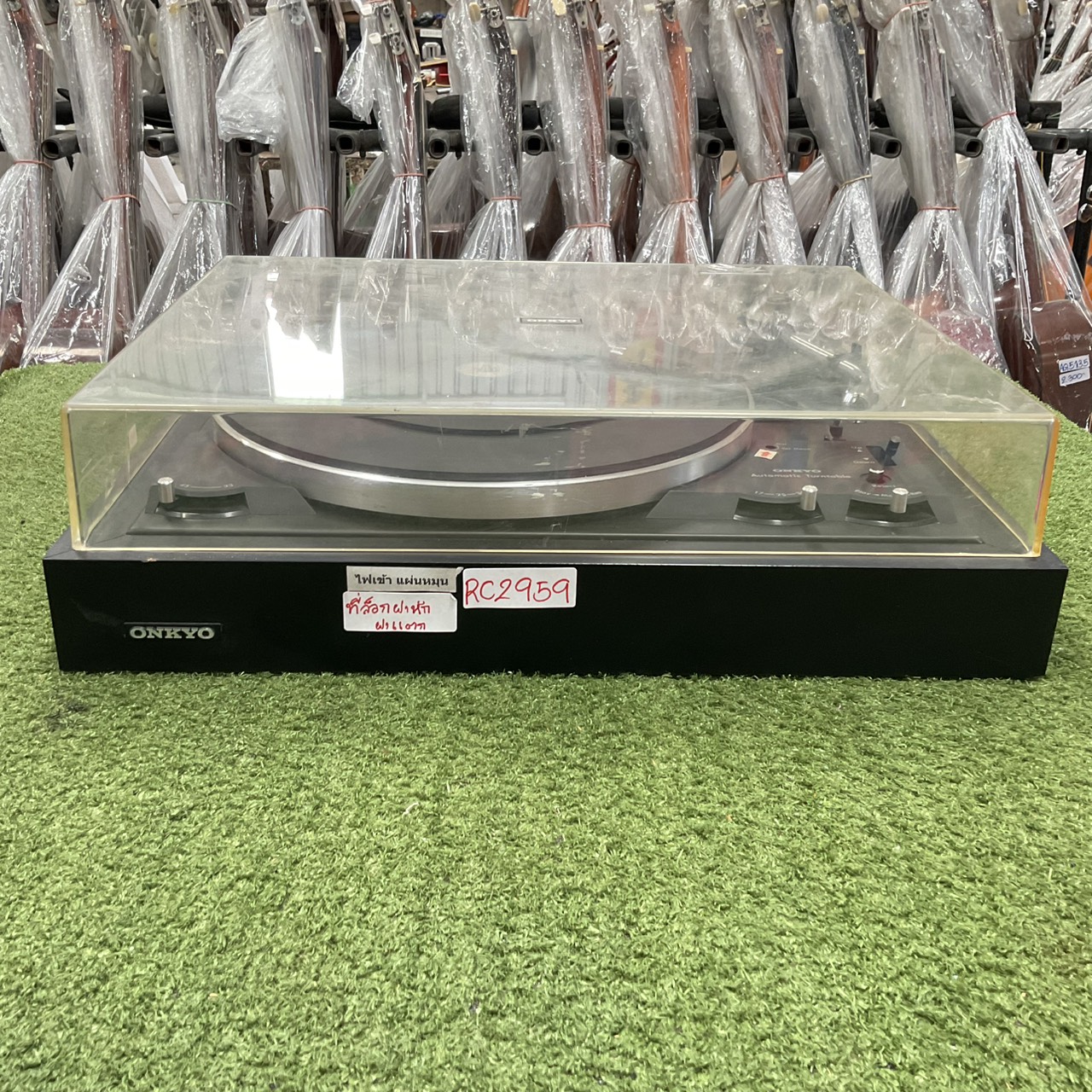 เครื่องเล่นแผ่นเสียง ONKYO : CP-3300F