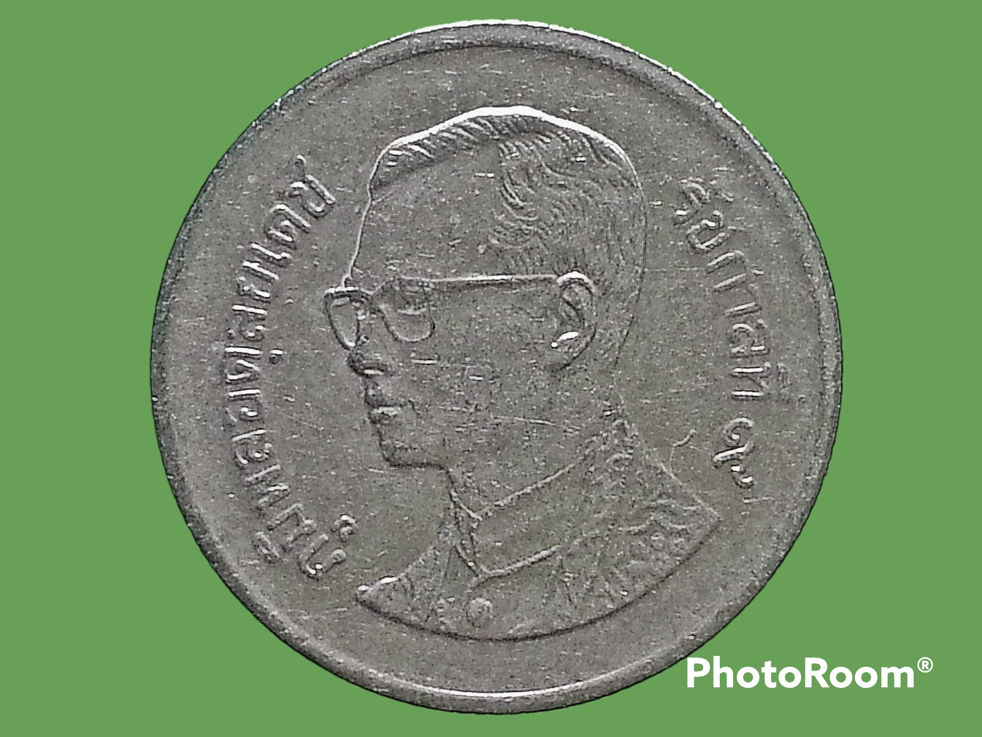 เหรียญเงิน หมุนเวียน รัชกาลที่ 9 1 Baht RAMA 9 2002 อันดับ 7