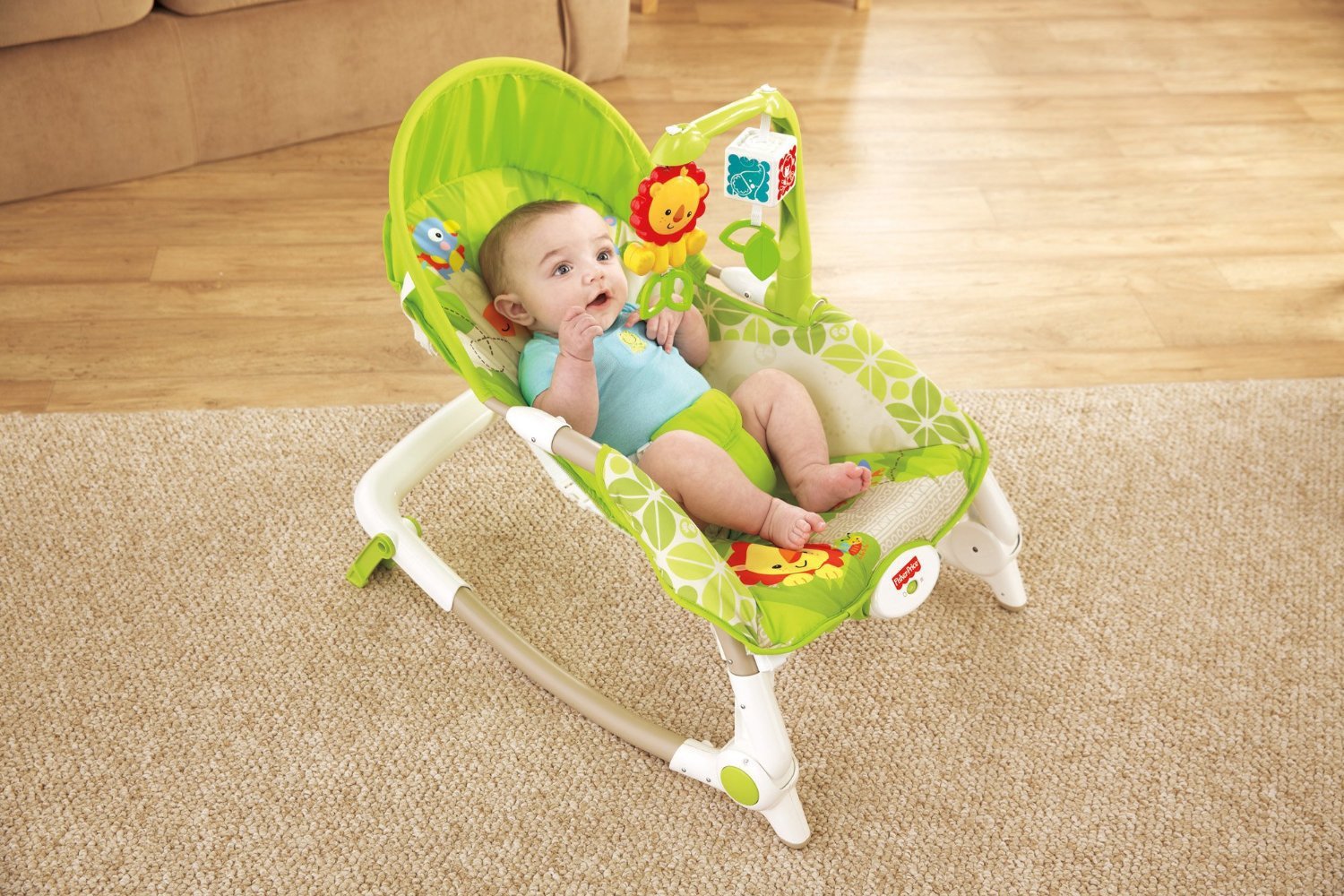 เปลโยก Fisher-Price Newborn-To-Toddler Portable Rocker, Rainforest (พร้อมส่ง) 2490 + ค่าส่ง 150 บาท