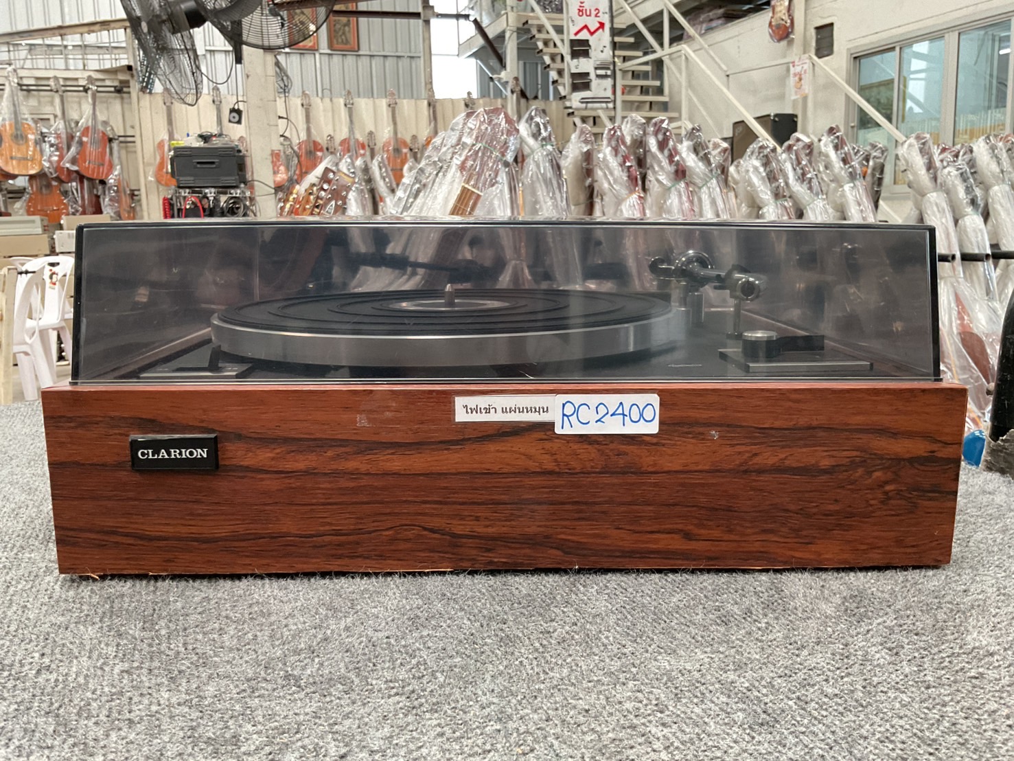 เครื่องเล่นแผ่นเสียง CLARION : MP-3000