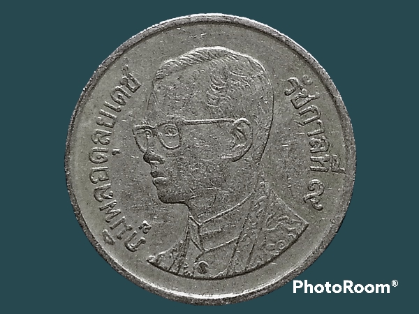 เหรียญเงิน หมุนเวียน รัชกาลที่ 9 1 Baht RAMA 9 1994