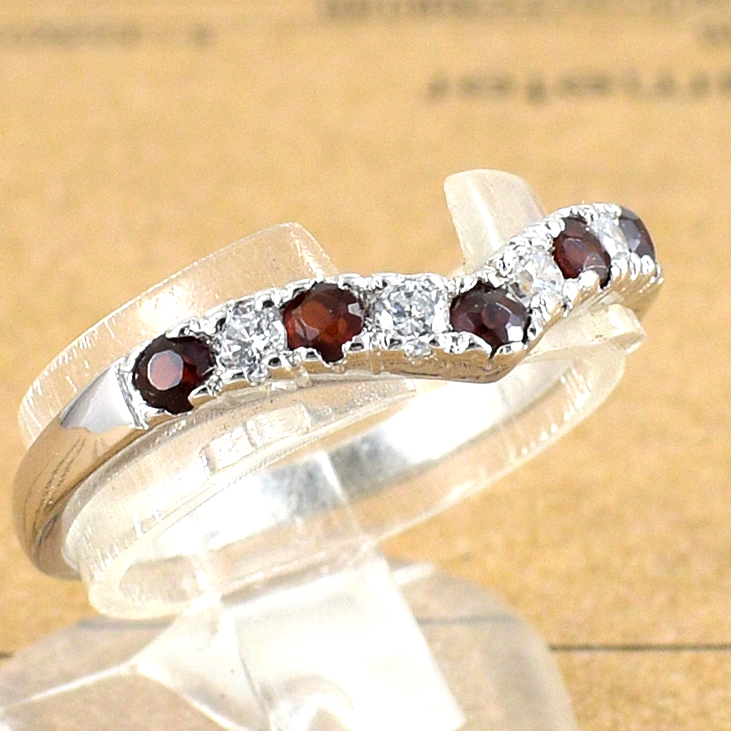 แหวนเงินแท้ราคาถูกชุบทองคำขาว พลอยแท้โกเมน 0.45 กะรัต เพชรCZ 0.12 กะรัต งานประณีตสวยงาม สั่งผลิตค่ะ