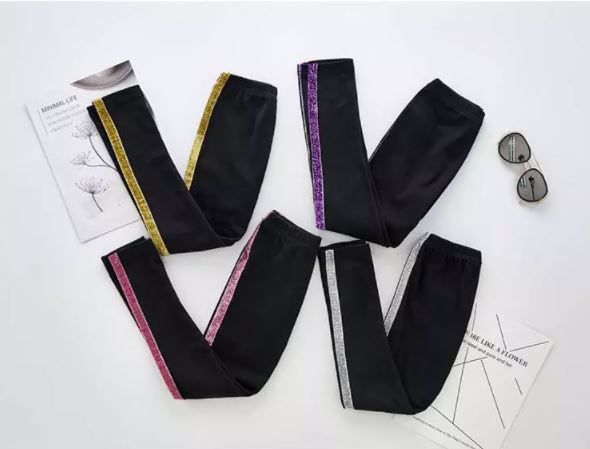 กางเกงเด็ก เลกกิ้งสีดำ แต่งแถบกลิตเตอร์