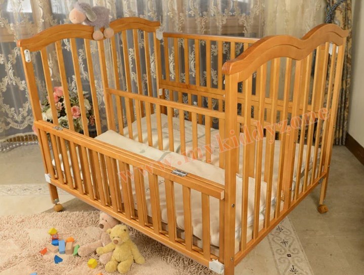 เตียงนอนไม้สำหรับเด็กแฝด White Premium TP21059 (WD11)