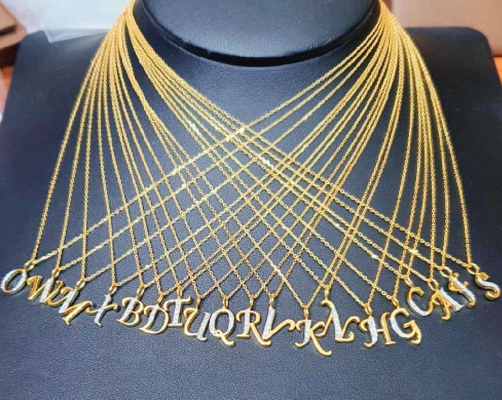 พร้อมส่งและสั่งผลิตสร้อยคอทอง จี้เพชรใส่เที่ยว ออกงาน ทองคำ 9K เพชรแท้ 0.02 กะรัต ราคาถูกมาก ส่งฟรี