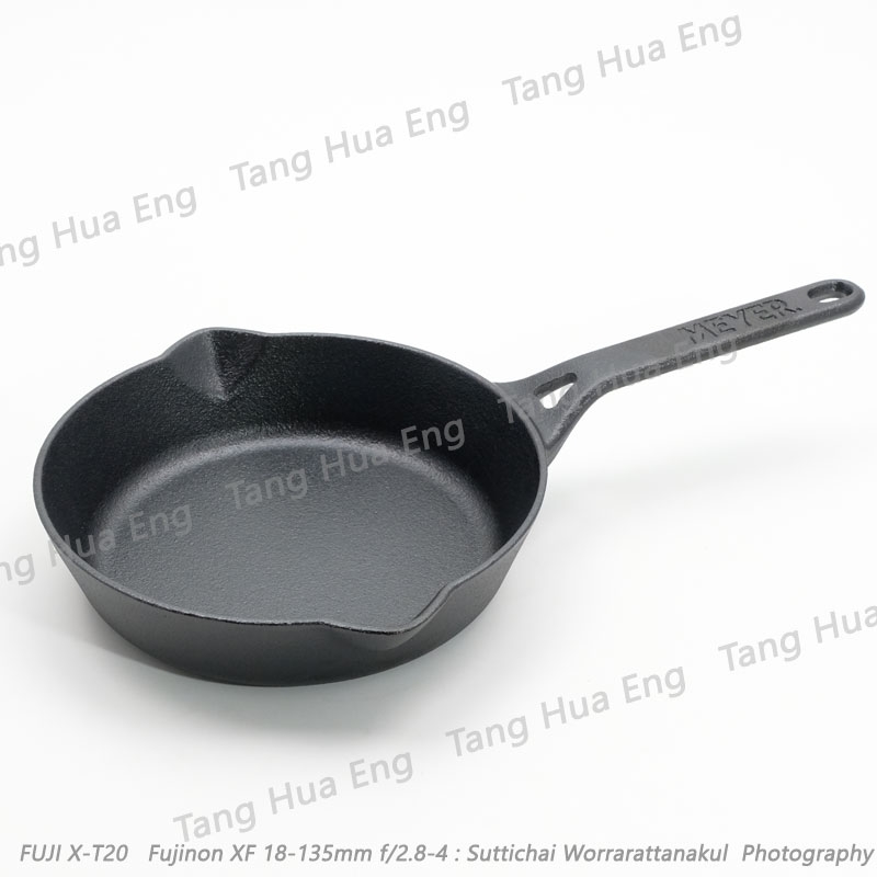 MEYER กระทะเหล็กหล่อทรงลึก ขนาด 20 ซม. Cast Iron Skillet