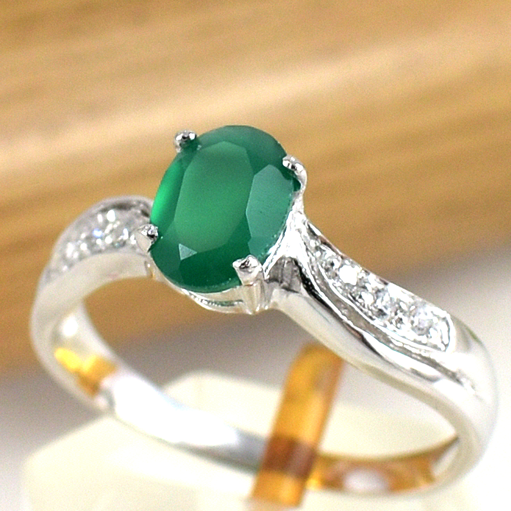 แหวนเงินแท้ราคาถูกชุบทองคำขาว พลอยแท้กรีนอะเกท 0.95 กะรัต เพชรCZ 0.06 กะรัต งานประณีตสวยงาม สั่งผลิตค่ะ