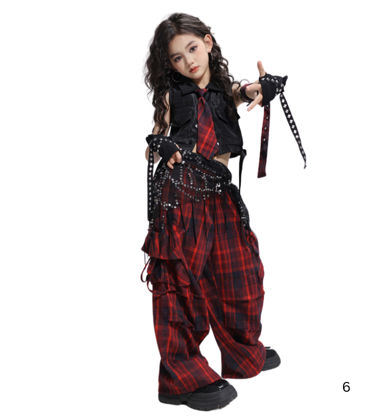 ชุดเต้น เซ็ตเสื้อปาดไหล่ พร้อมปลอกแขน โทนลายสก๊อต ดำแดง