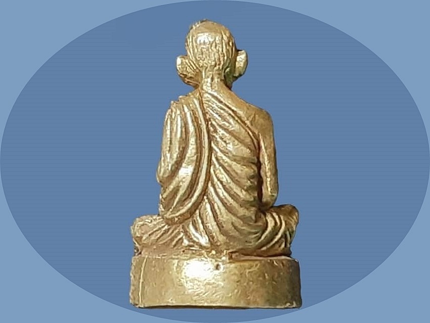 รูปเหมือนหล่อ หลวงพ่อเคลือบ วัดหนองกระดี่ อุทัยธานี หล่อตัน เนื้อทองผสม