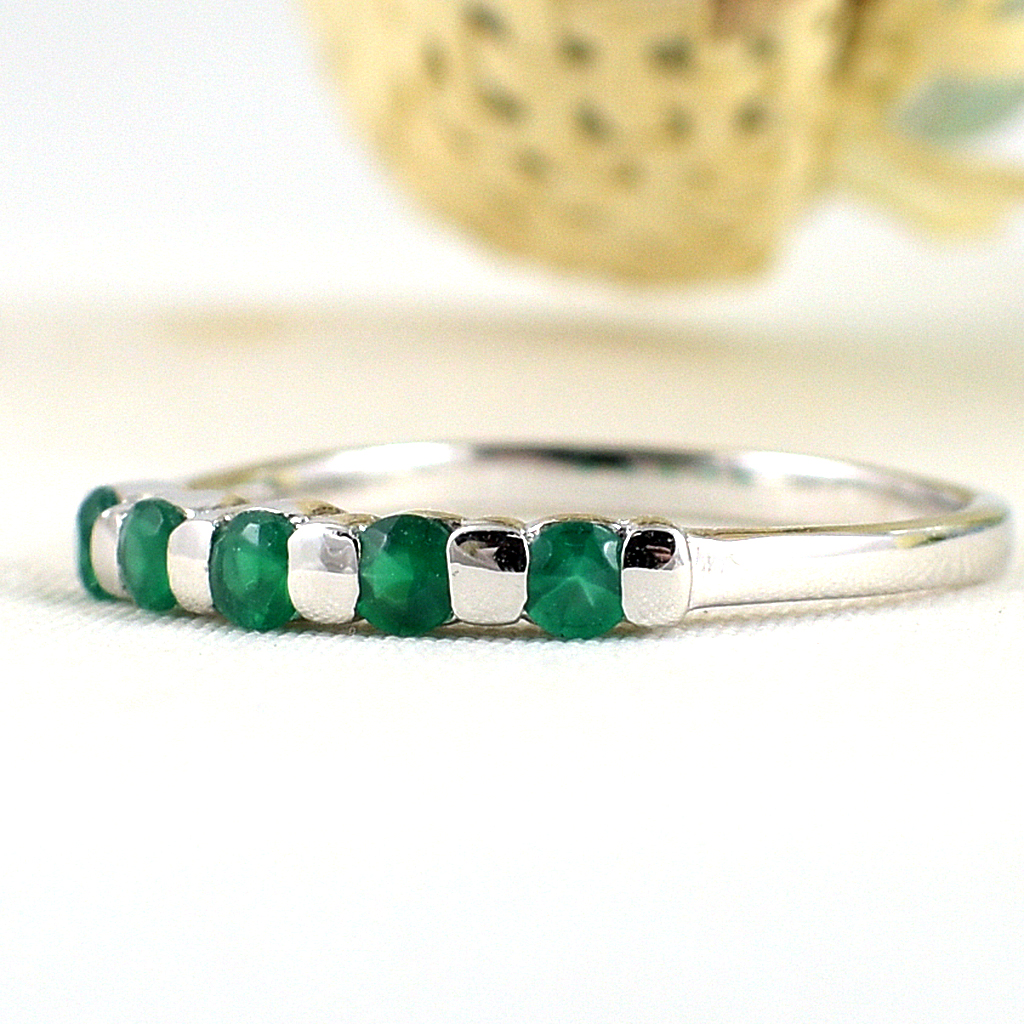 แหวนเงินแท้ราคาถูกชุบทองคำขาว พลอยแท้กรีนอะเกท 0.50 กะรัต งานประณีตสวยงาม สั่งผลิตค่ะ