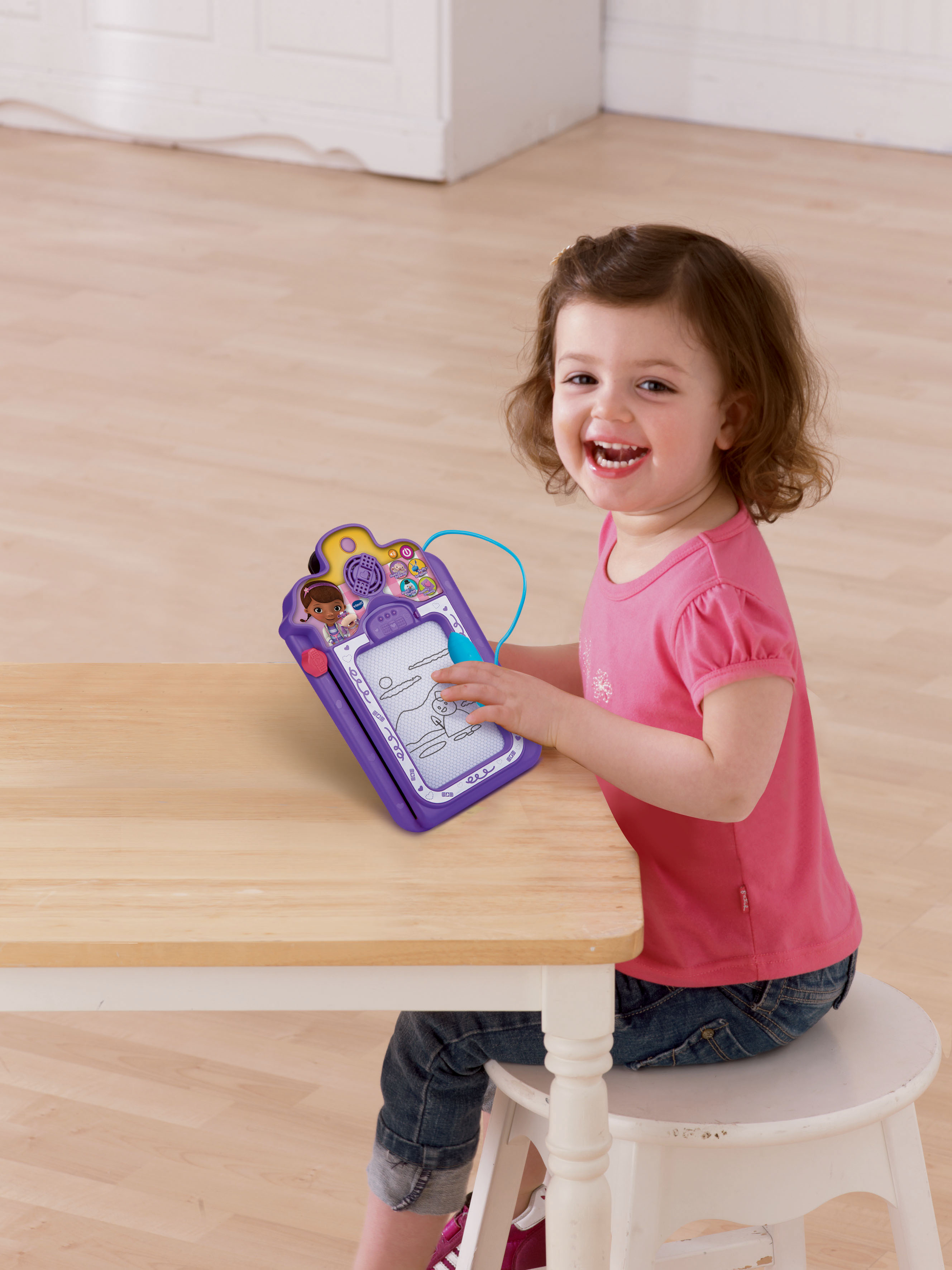 บอร์ด VTech Doc McStuffins Talk & Trace Clipboard Purple