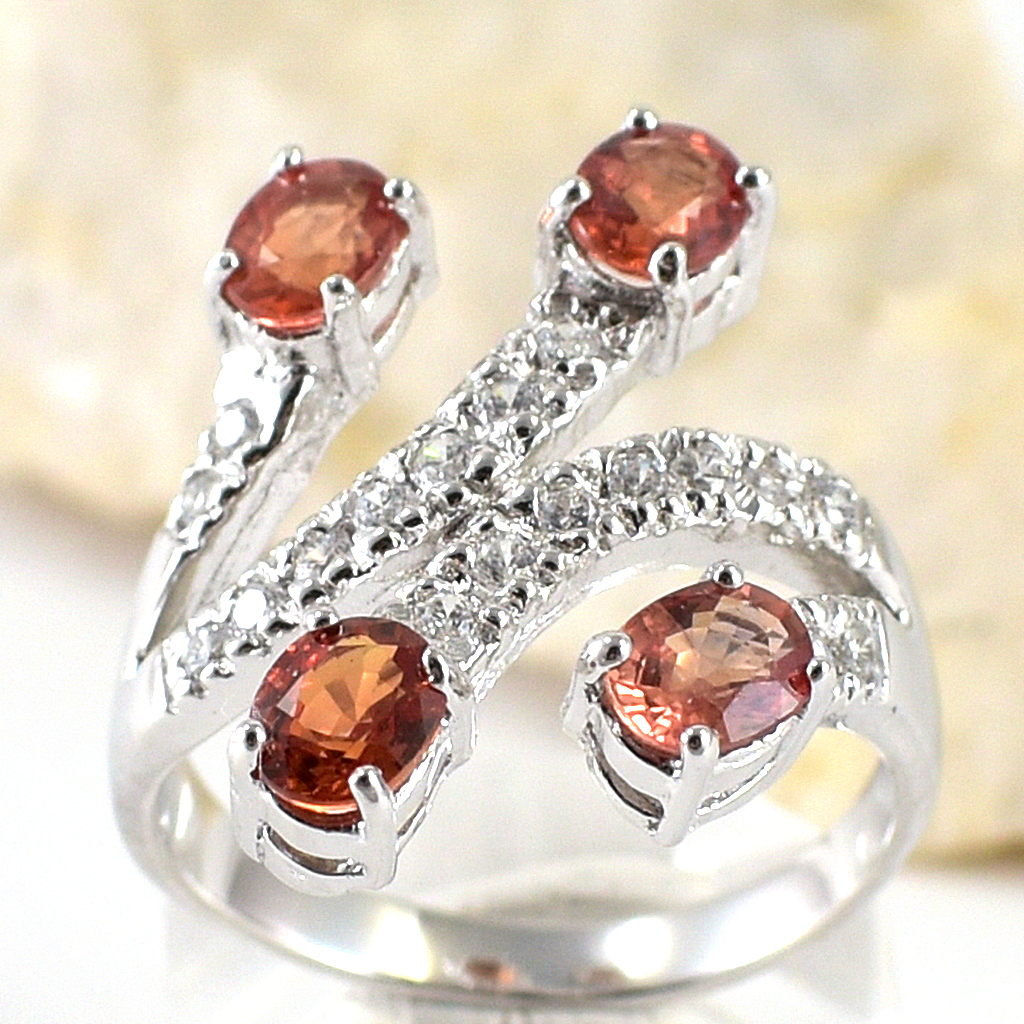 แหวนเงินแท้ราคาถูกชุบทองคำขาว บุษราคัมแท้ 2.0 กะรัต เพชรCZ 0.18 กะรัต งานประณีตสวยงาม สั่งผลิตค่ะ