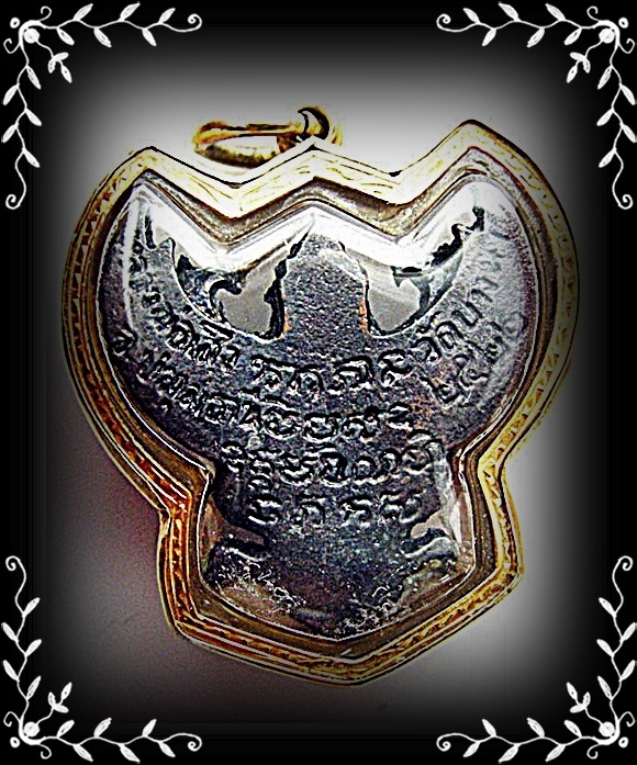 ครุฑหลวงพ่อเส็ง วัดบางนา ปี 2522 เลี่ยมทองคำ