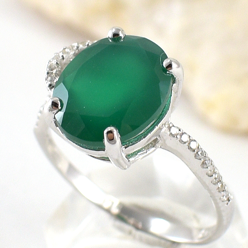 แหวนเงินแท้ราคาถูกชุบทองคำขาว พลอยแท้กรีนอะเกท 3.55 กะรัต เพชรCZ 0.182 กะรัต งานประณีตสวยงาม สั่งผลิตค่ะ