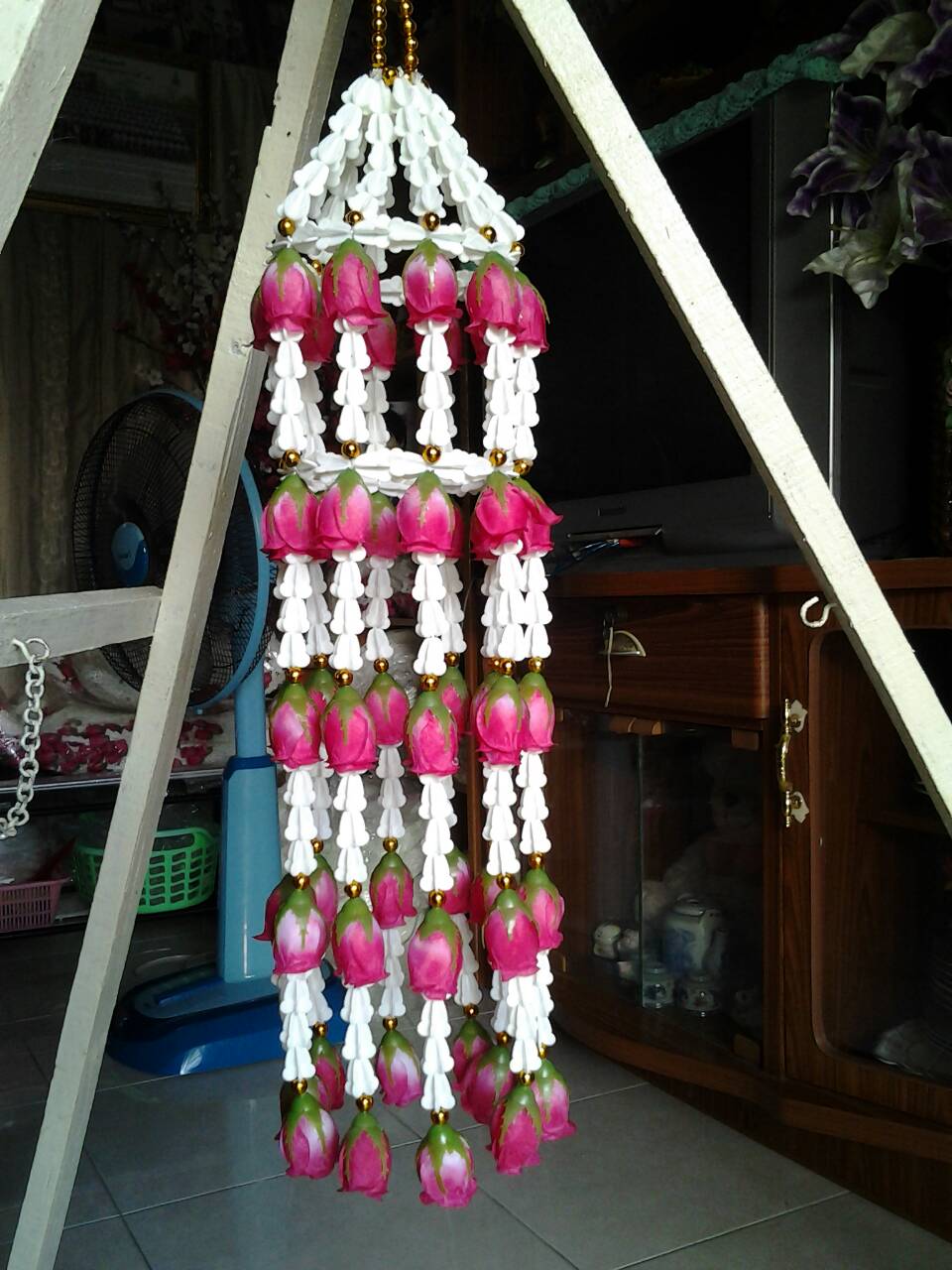 โคมแขวนดอกรักตรง ทรงกรงนกแบบยาว