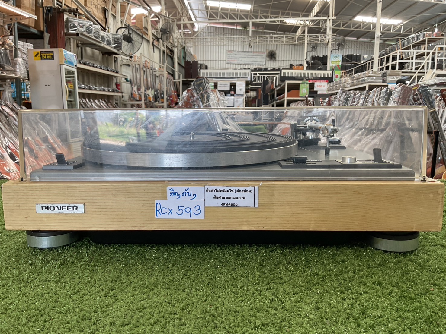 เครื่องเล่นแผ่นเสียง PIONEER : PL-A38 สินค้าไม่พร้อมใช้(ต้องซ่อม)