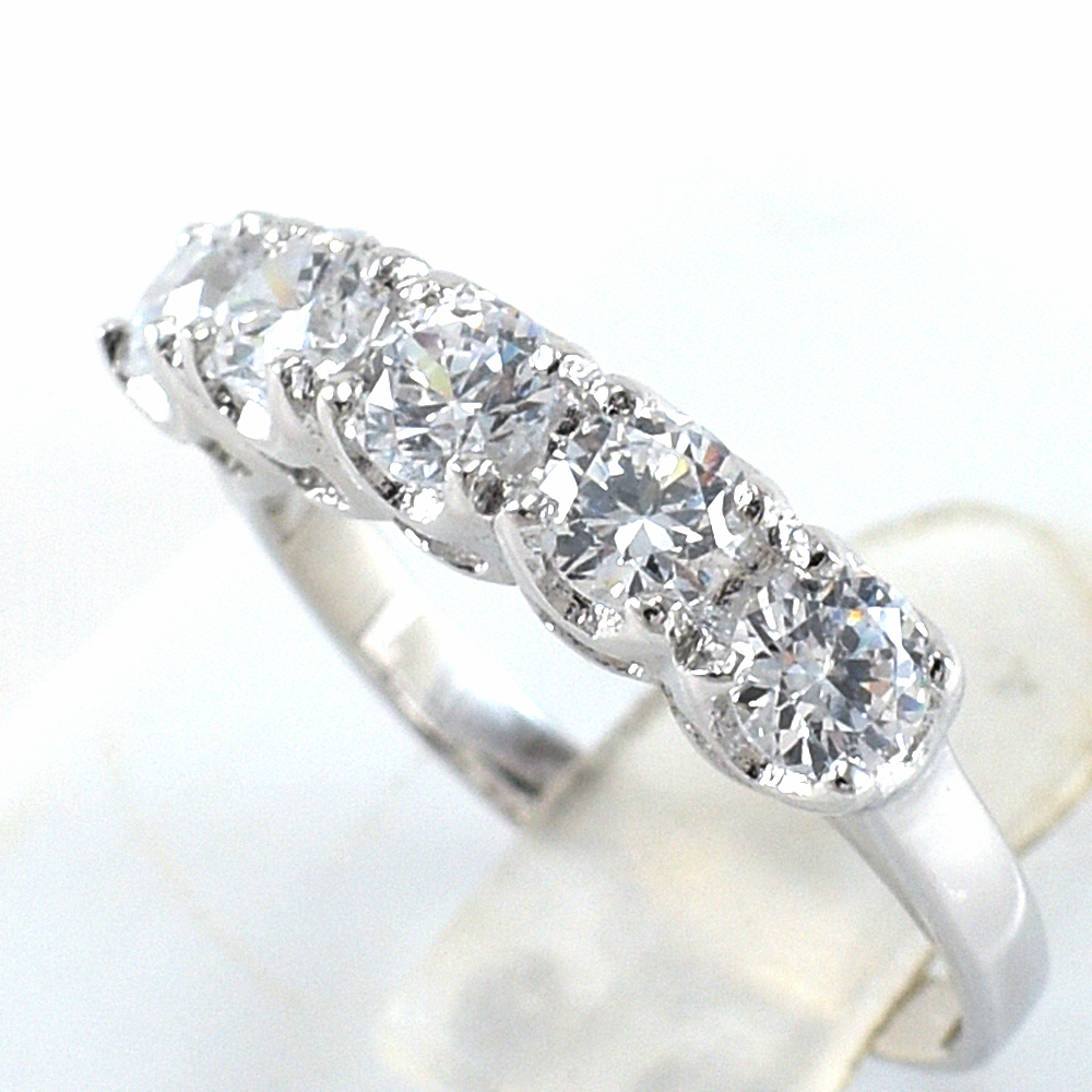 แหวนเงินแท้ราคาถูกชุบทองคำขาว เพชรCZแท้ งานประณีตสวยงาม สั่งผลิตค่ะ