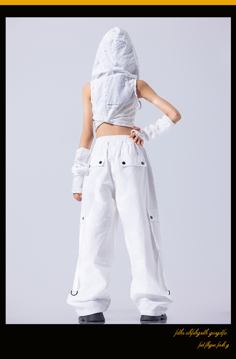 สินค้าพร้อมส่ง ***ชุดเต้น เซ็ตเสื้อกั๊กดำ ขาว +กางเกงขายาวขาวสั้นดำ